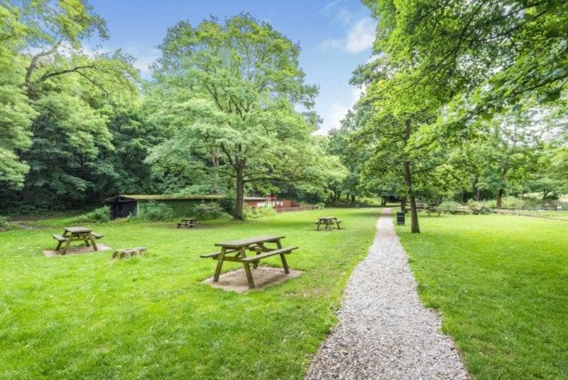 3 bed Cottage