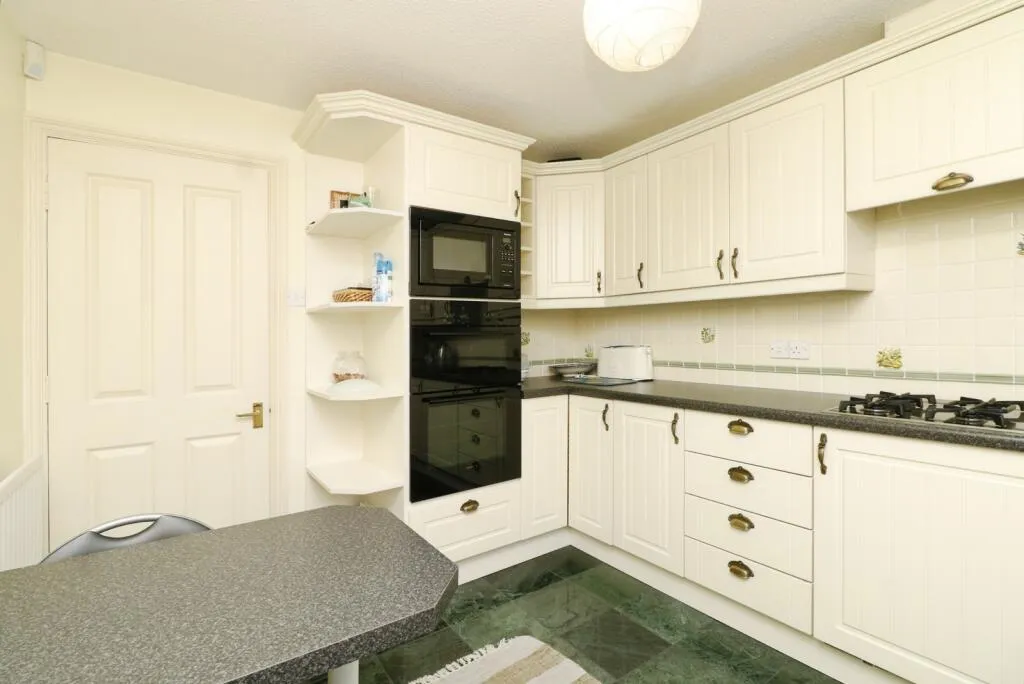 2 bed Block of Apartments