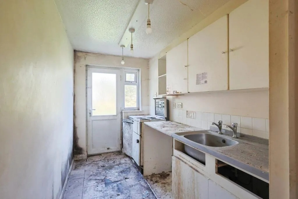 1 bed Ground Flat