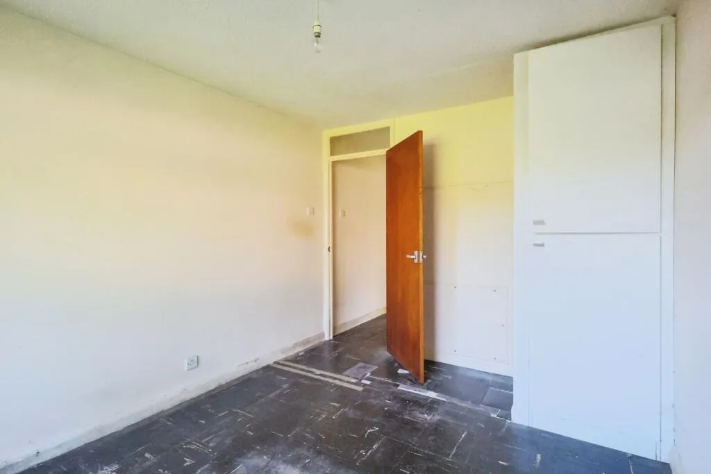 1 bed Ground Flat