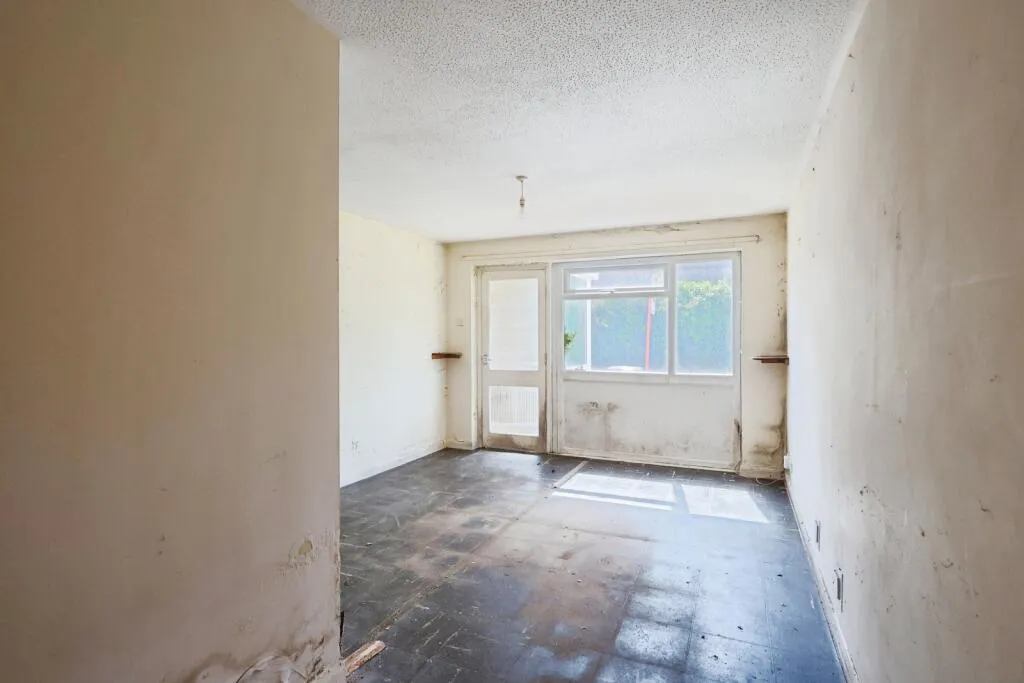 1 bed Ground Flat