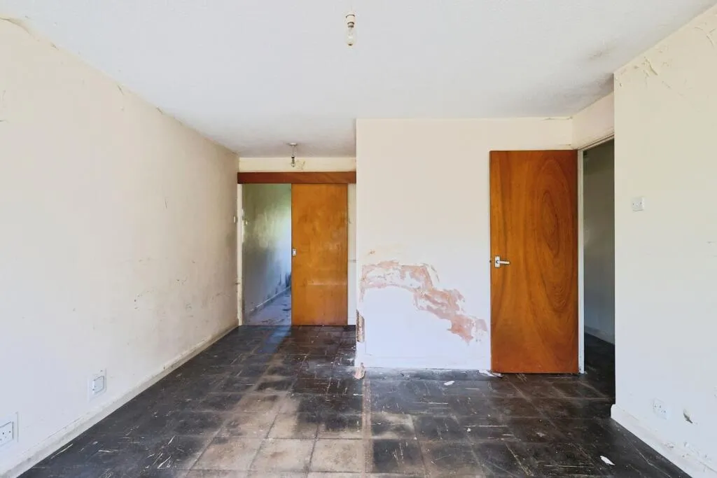 1 bed Ground Flat