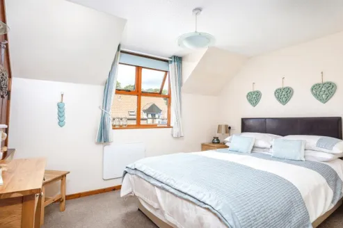 2 bed Semi-Detached
