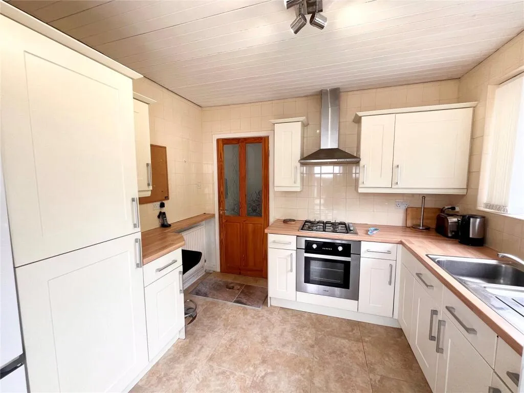 2 bed Semi-Detached Bungalow