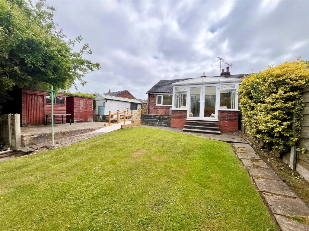 2 bed Semi-Detached Bungalow