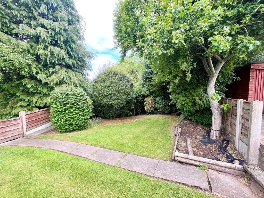 2 bed Semi-Detached Bungalow