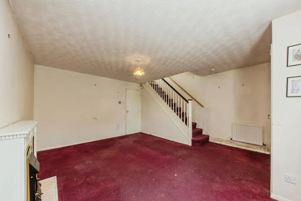 3 bed Semi-Detached