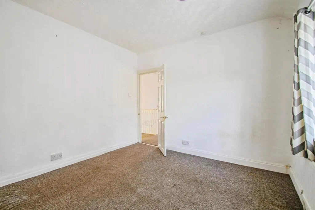 3 bed Semi-Detached