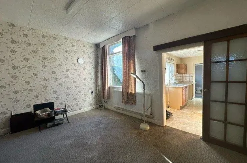 3 bed Terraced