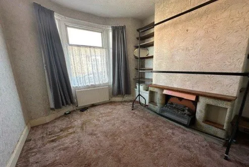 3 bed Terraced