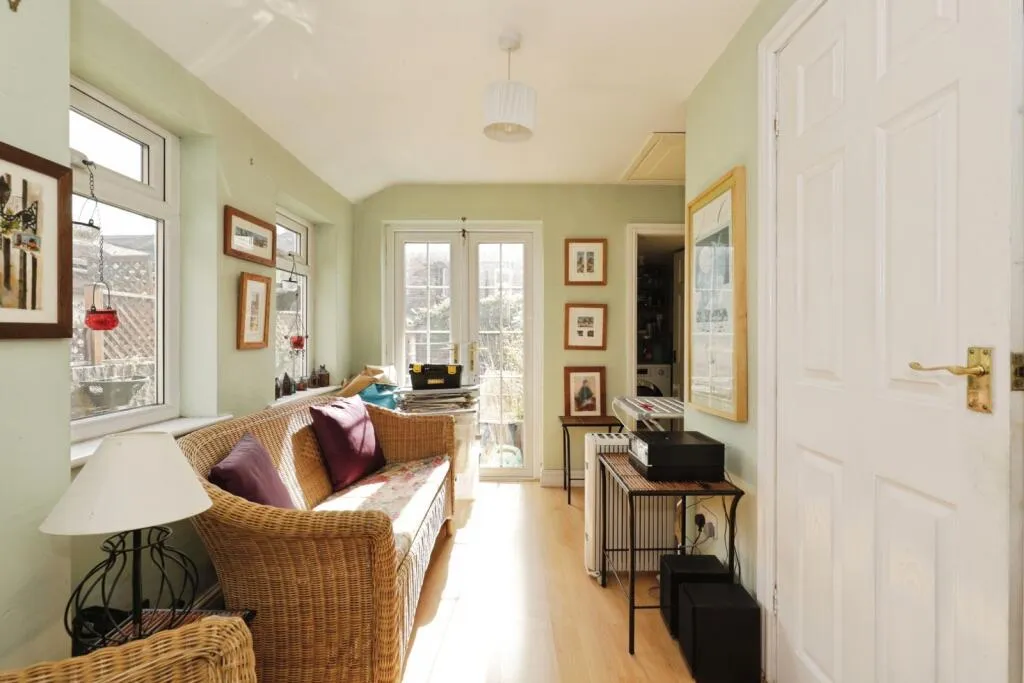 3 bed Terraced