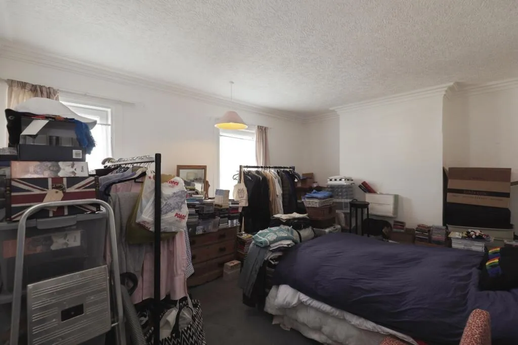 3 bed Terraced