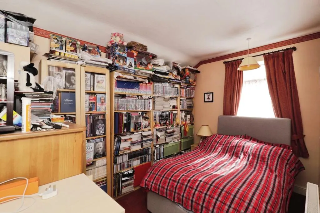 3 bed Terraced
