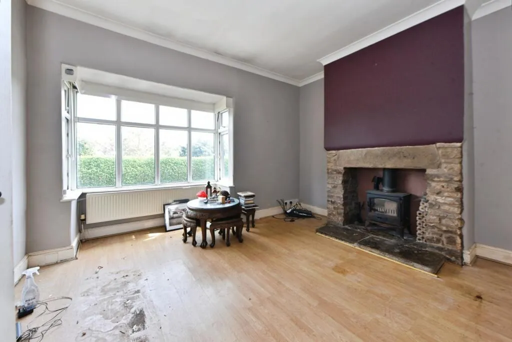 3 bed Semi-Detached Bungalow