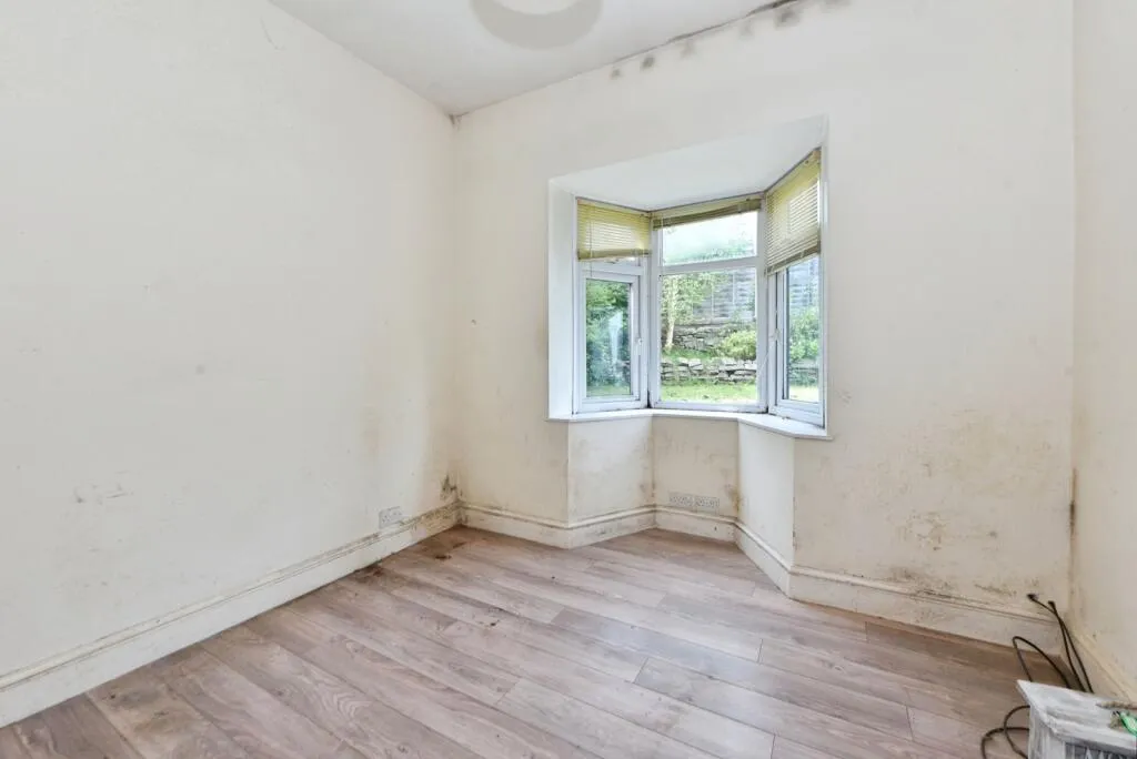 3 bed Semi-Detached Bungalow