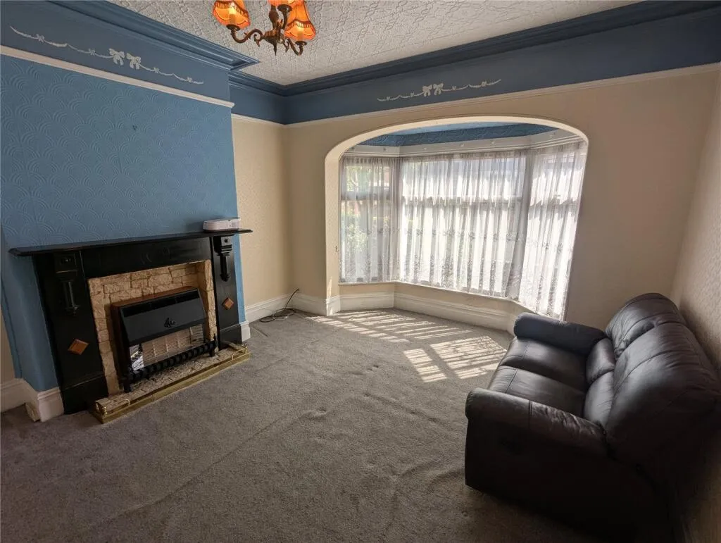3 bed Semi-Detached