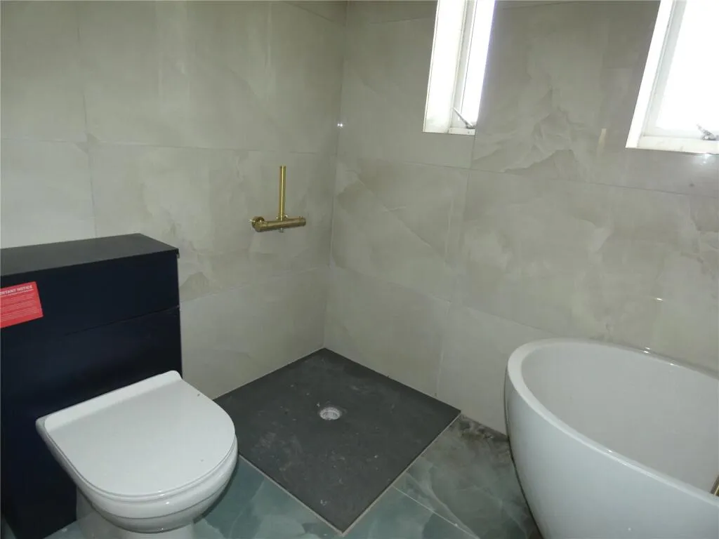 3 bed Semi-Detached