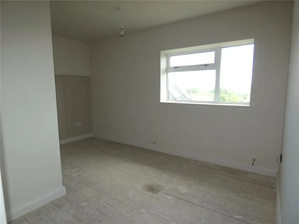 3 bed Semi-Detached