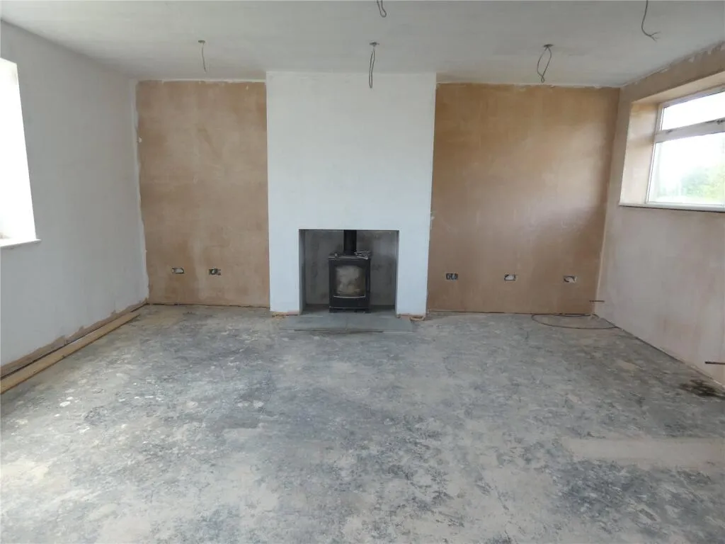 3 bed Semi-Detached