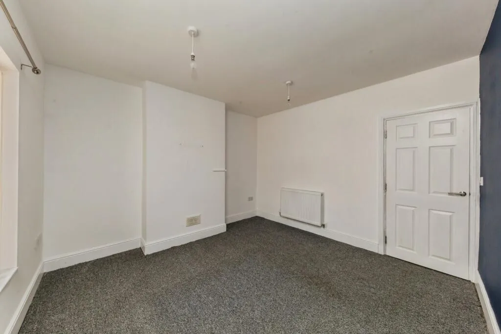 2 bed Terraced