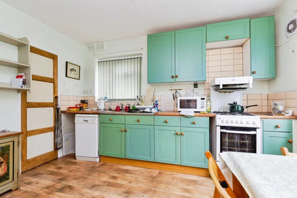3 bed Semi-Detached