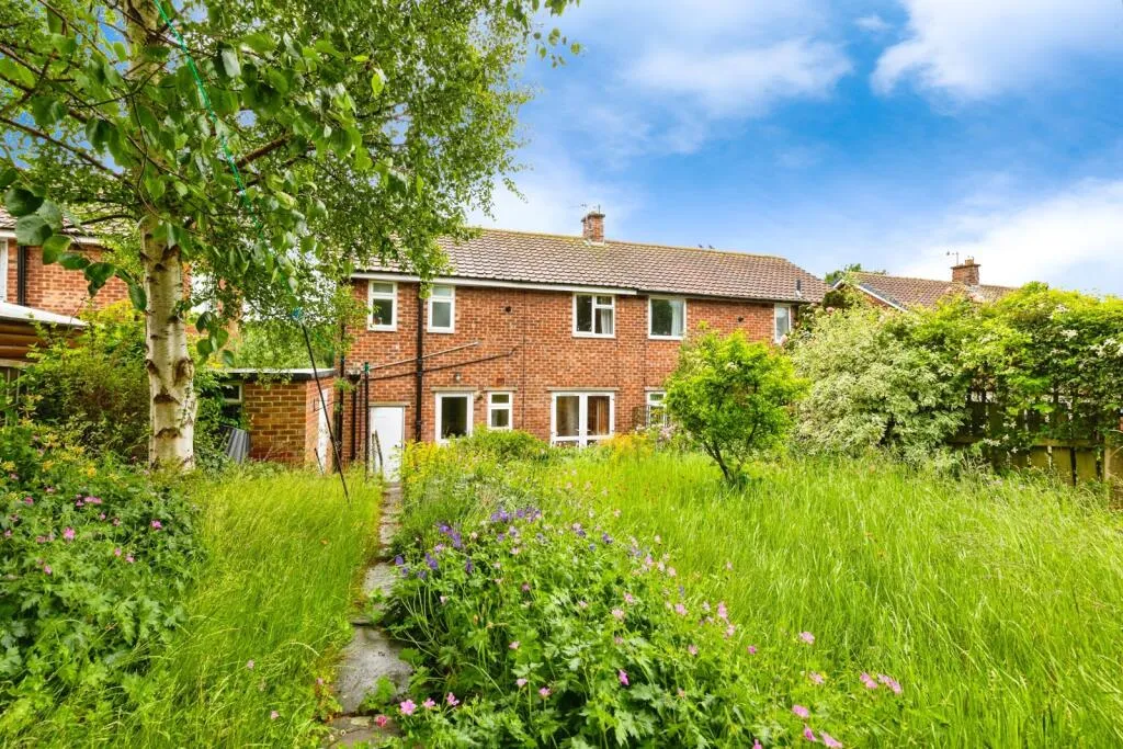 3 bed Semi-Detached