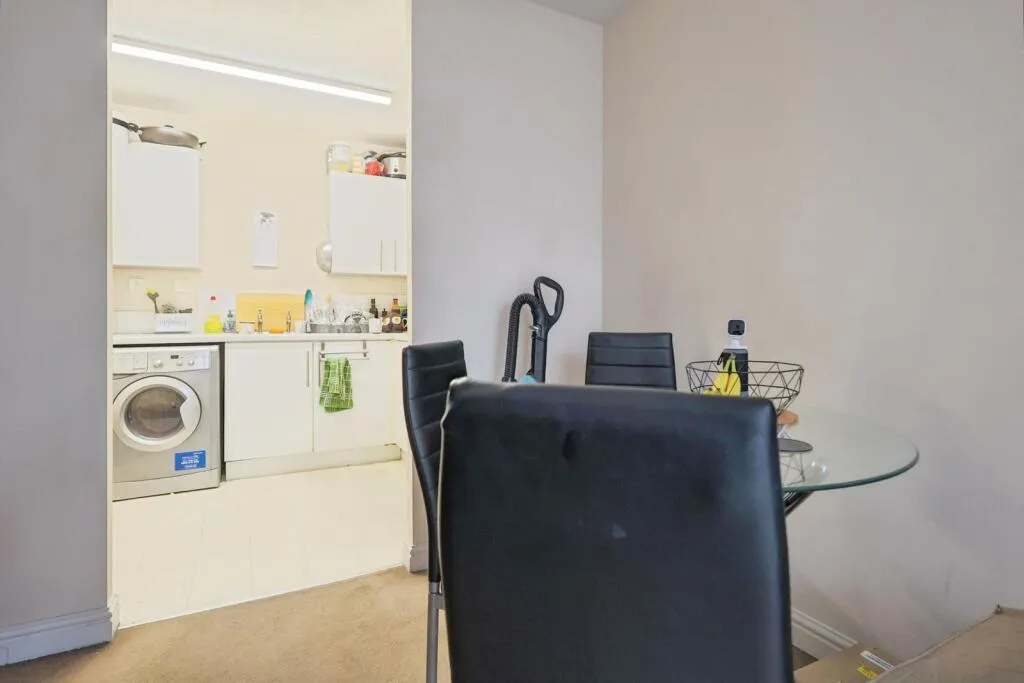 1 bed Apartment