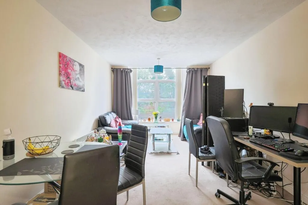 1 bed Apartment