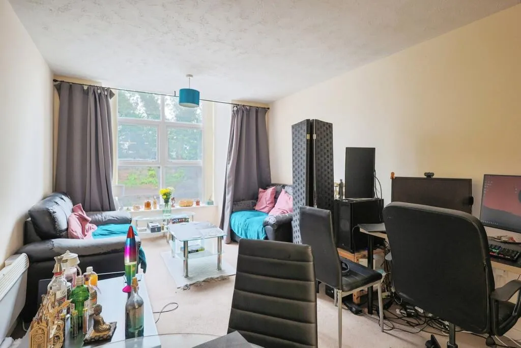 1 bed Apartment