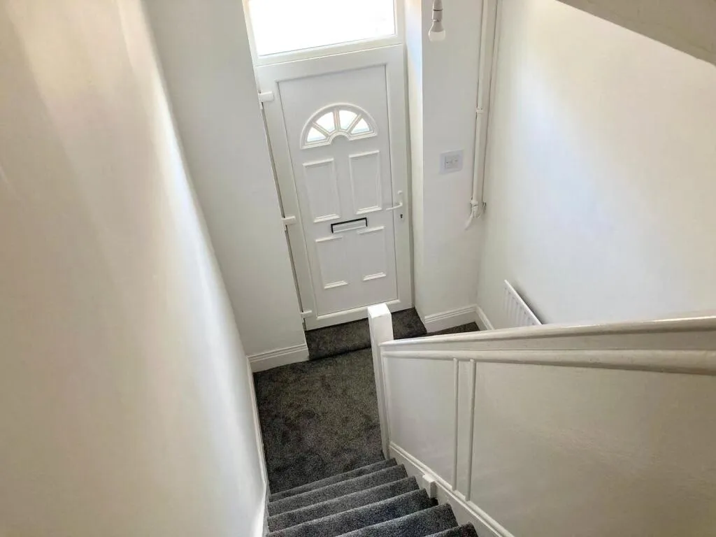 2 bed End of Terrace