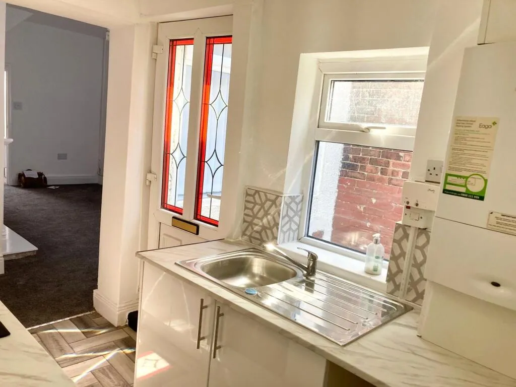 2 bed End of Terrace
