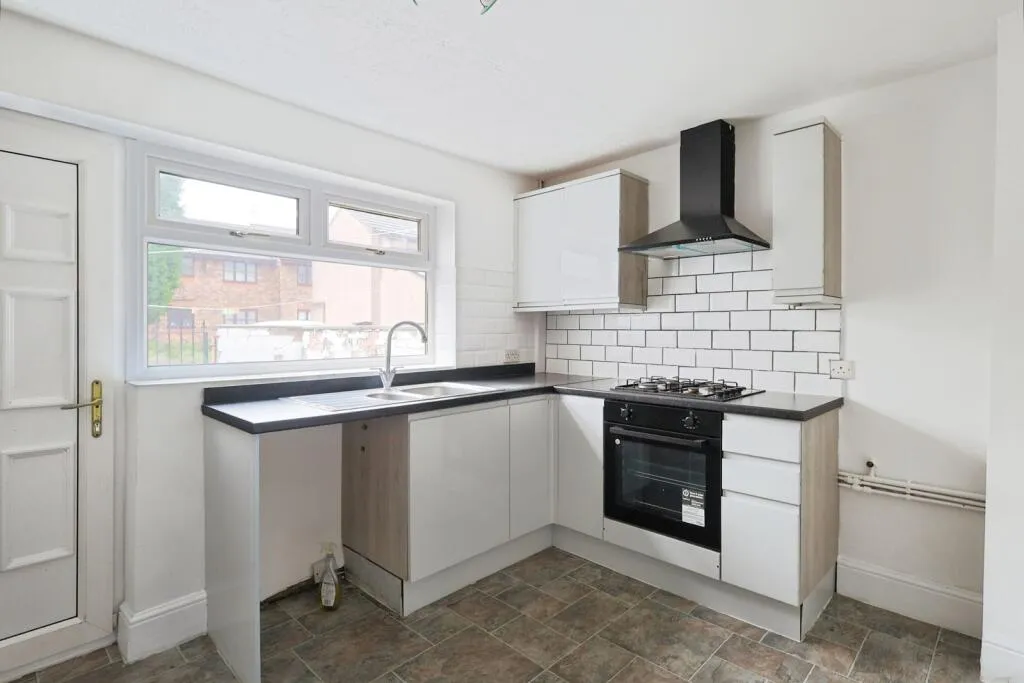 2 bed Terraced