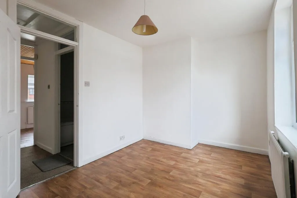 2 bed Terraced