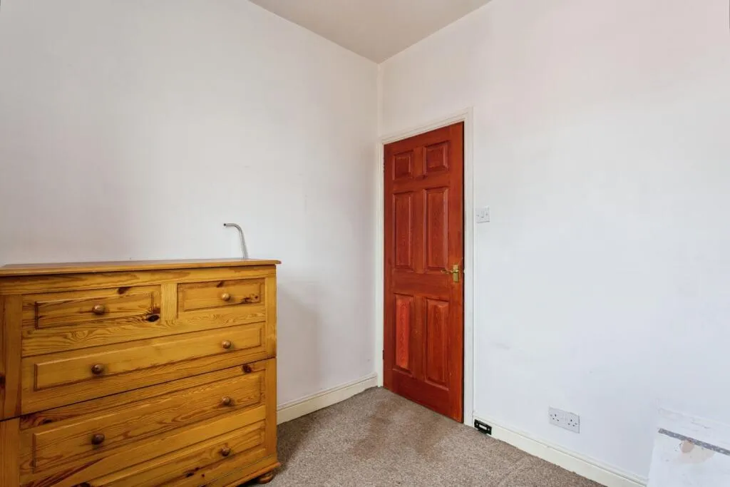 2 bed Terraced