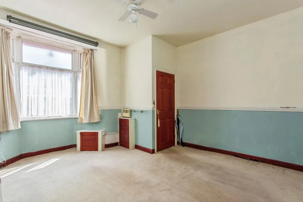 2 bed Terraced
