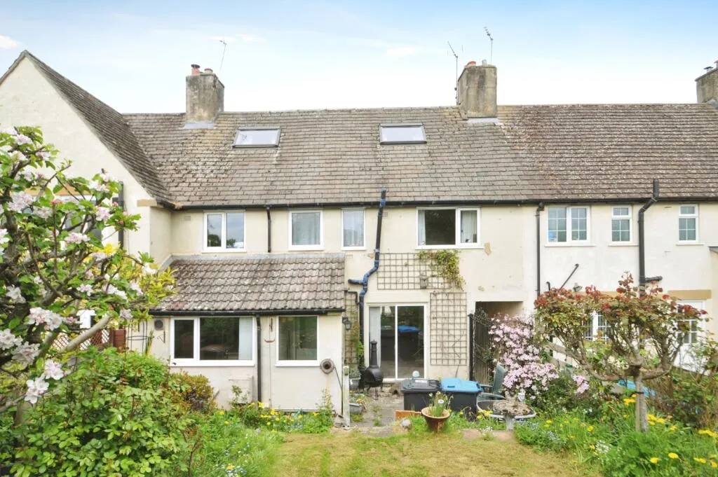 5 bed Semi-Detached