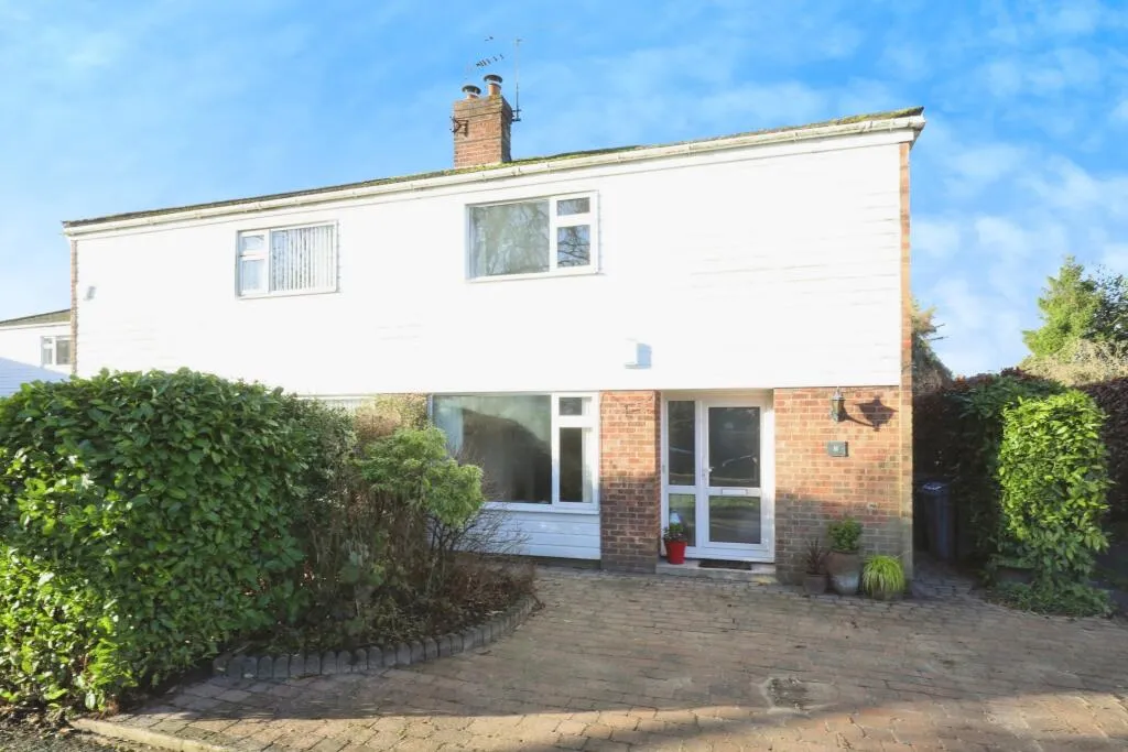 3 bed Semi-Detached