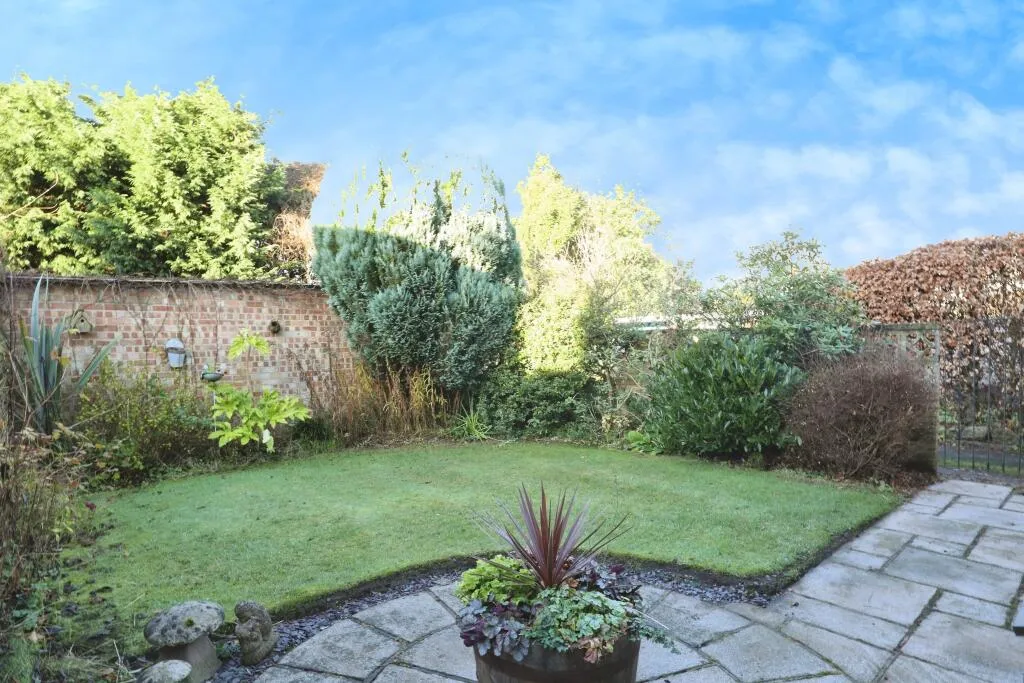 3 bed Semi-Detached