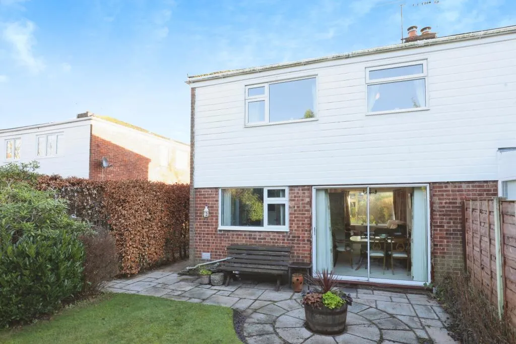 3 bed Semi-Detached