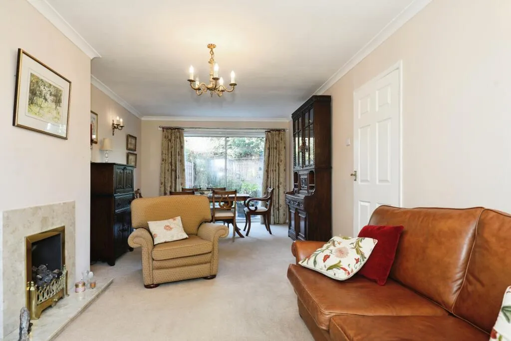 3 bed Semi-Detached