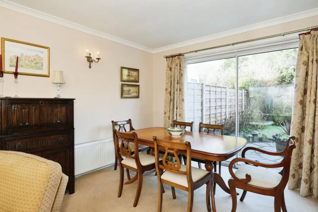 3 bed Semi-Detached