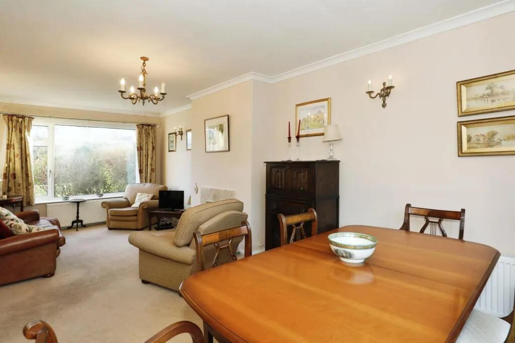 3 bed Semi-Detached