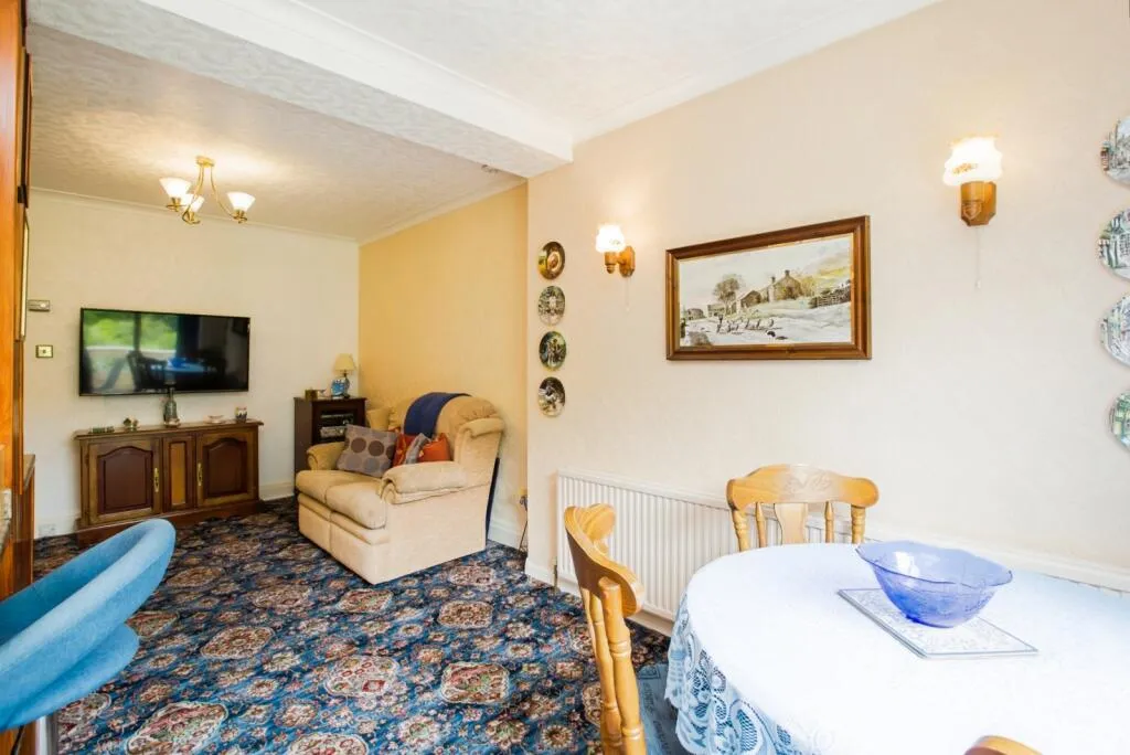 2 bed Terraced