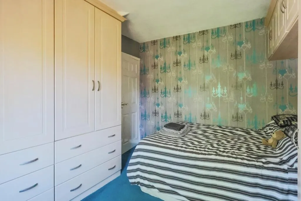 3 bed Semi-Detached