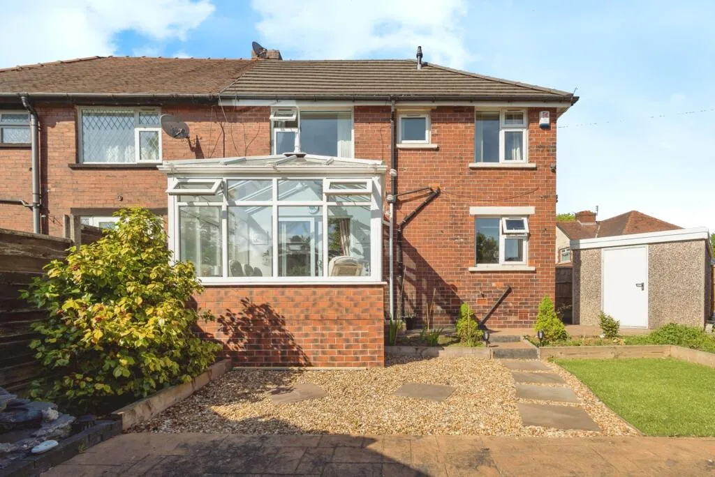 3 bed Semi-Detached