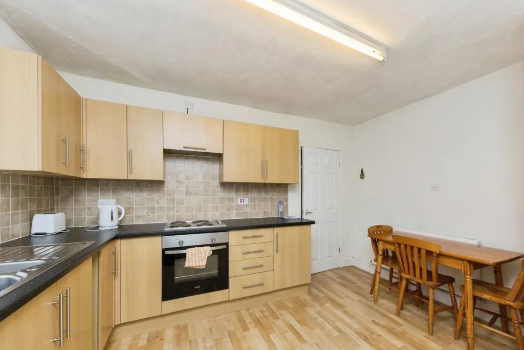 2 bed Semi-Detached Bungalow