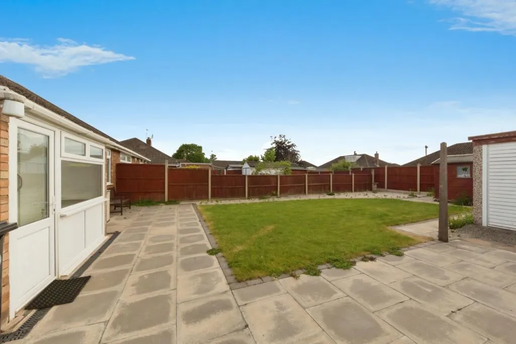 2 bed Semi-Detached Bungalow