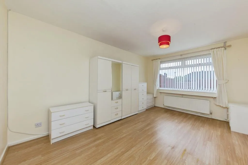 2 bed Semi-Detached Bungalow