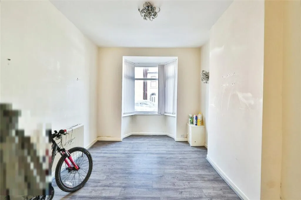 2 bed End of Terrace