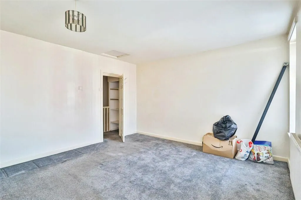 2 bed End of Terrace